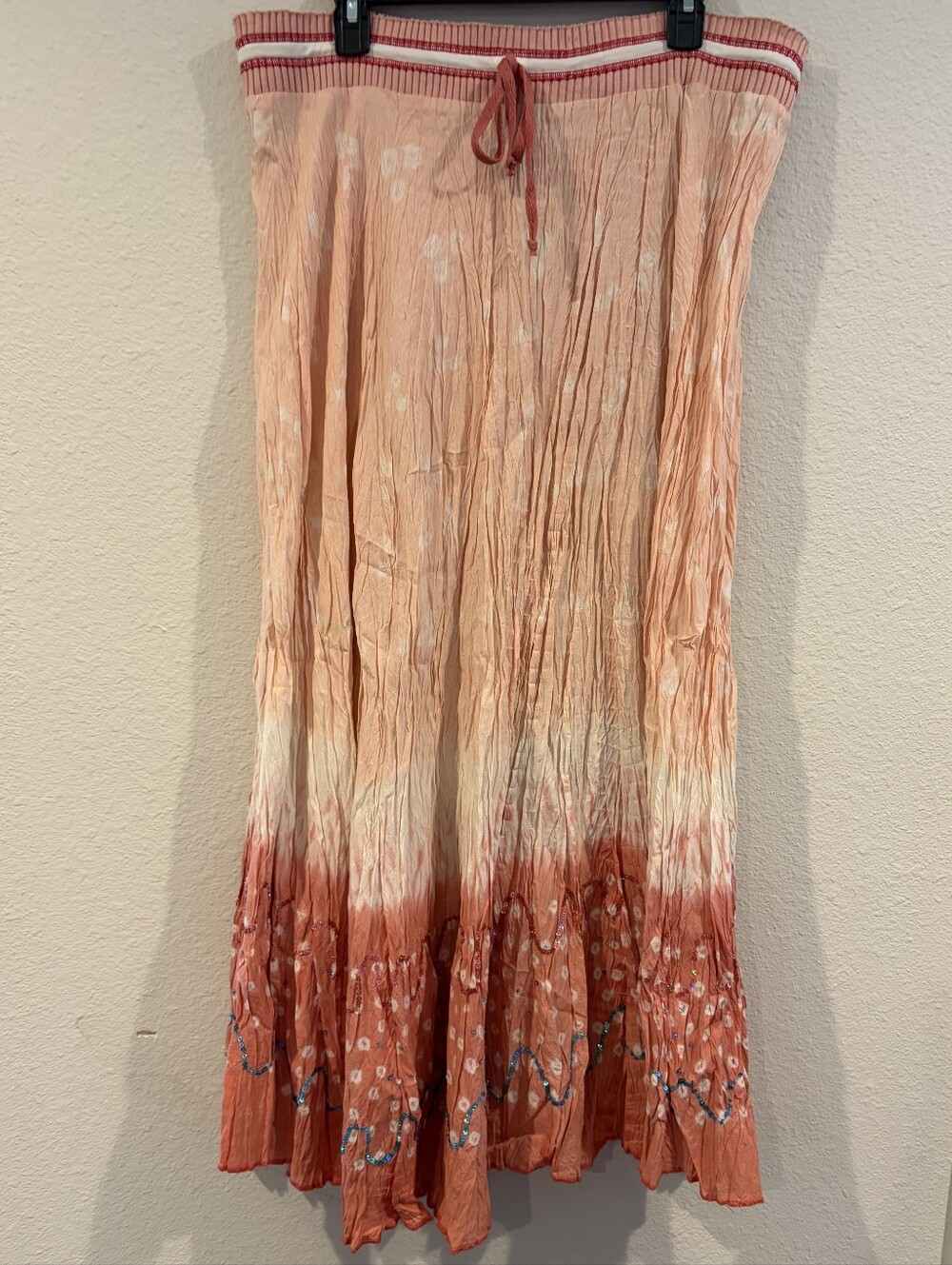 NEW STUDIO C Vintage Y2K 100% Cotton Crimson Ombre Tie Dye Crinkle Midi Skirt M